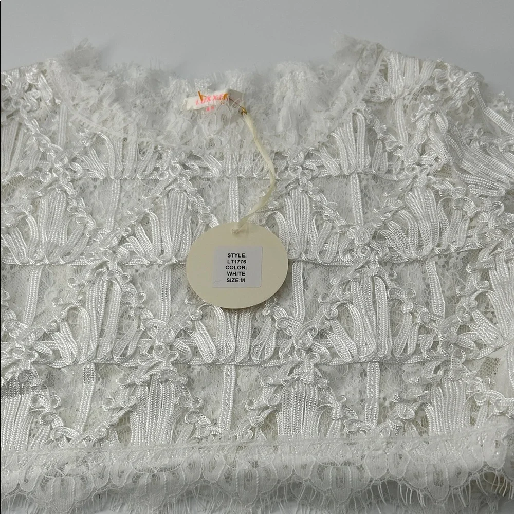 Luxxel White Textured Lace Crop Top